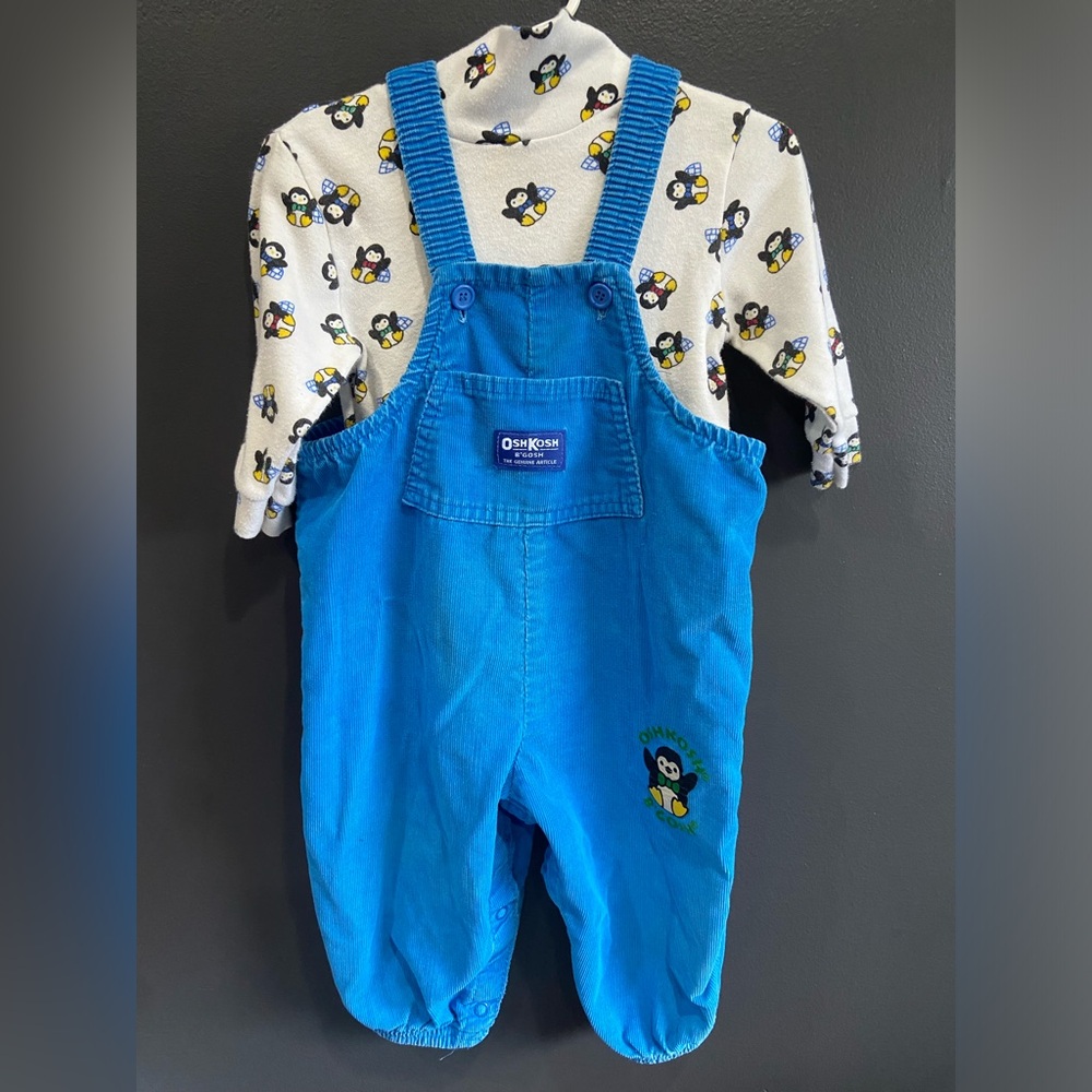 RARE VINTAGE OshKosh B'gosh Blue Overalls with Penguin Print Turtleneck